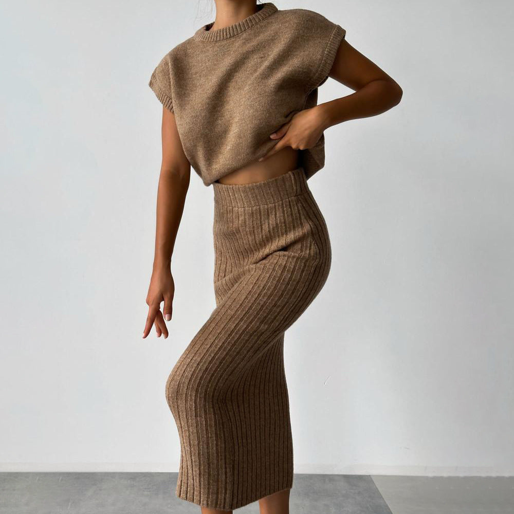 Sweater Suit Women's Sleeveless Pullover Coat Skirt