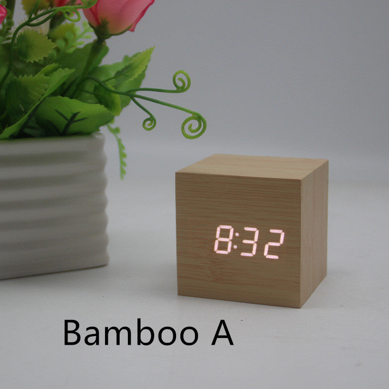 Minimalist Cube shaped sound-sensitive wooden digital clock with temperature display - Minihomy