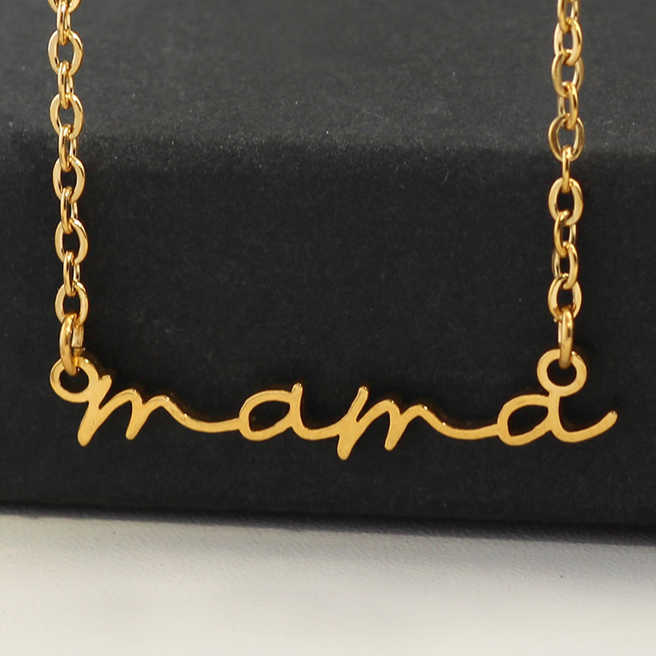 Stainless Steel Mama English Letters Hand Painted Necklace