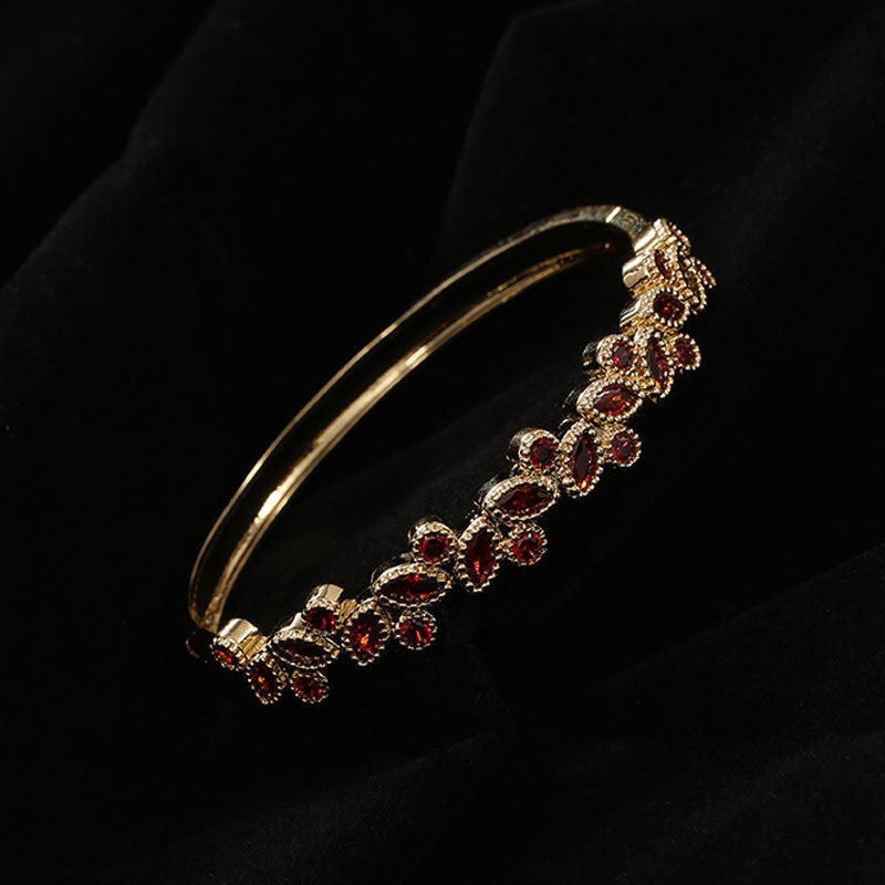 Copper Micro Inlaid Zircon Women's Net Red Leaf Bracelet - Minihomy