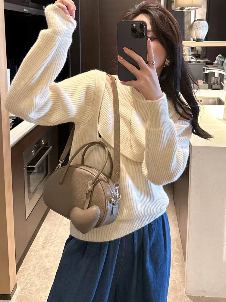 2024 Handbag For WomenLuxury Desinger Heart Crossbody Bag Solid Concise Ladies Femlae Bag