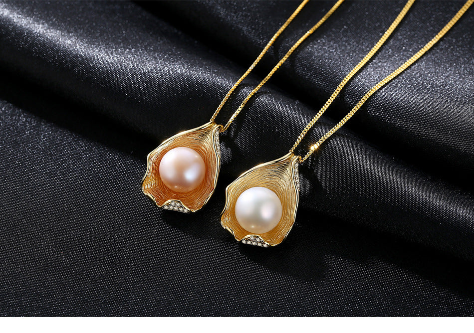 Pearl ladies pendant - Minihomy