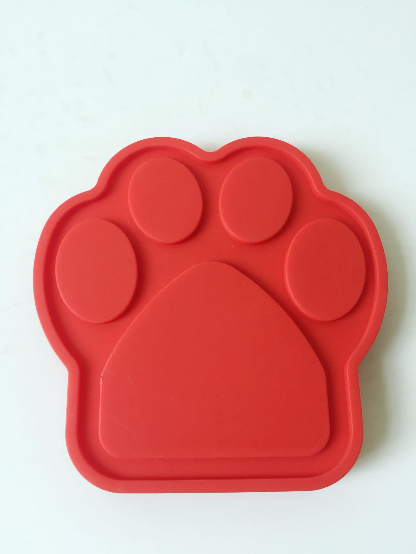 Pet Bathing Made Easy with Dog Sucker Silicone Pad - Minihomy