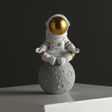 Resin Astronaut Small Lovely Space Decoration