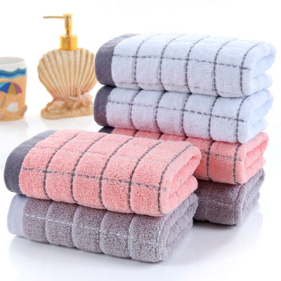 Jacquard checked towel