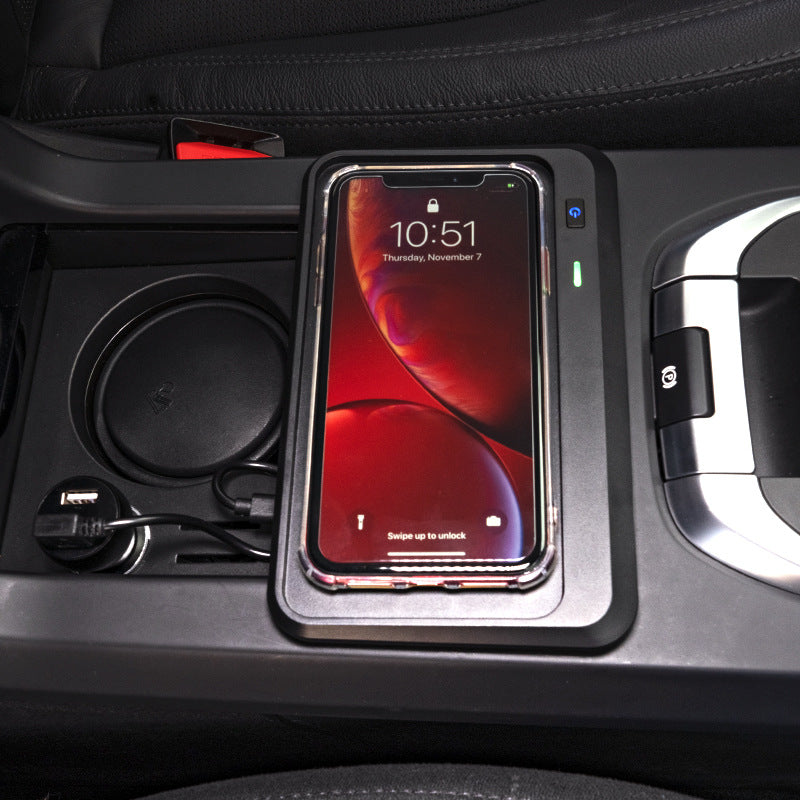 Land Rover Discovery God Line Is Suitable For Car Wireless Charger, Fast Charging, Free Wireless Charging For Mobile Phones - Minihomy