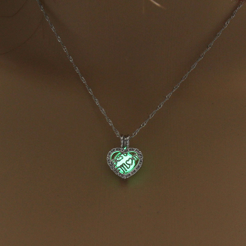 Best Mom Glow-in-the-Dark DIY Necklace - Minihomy